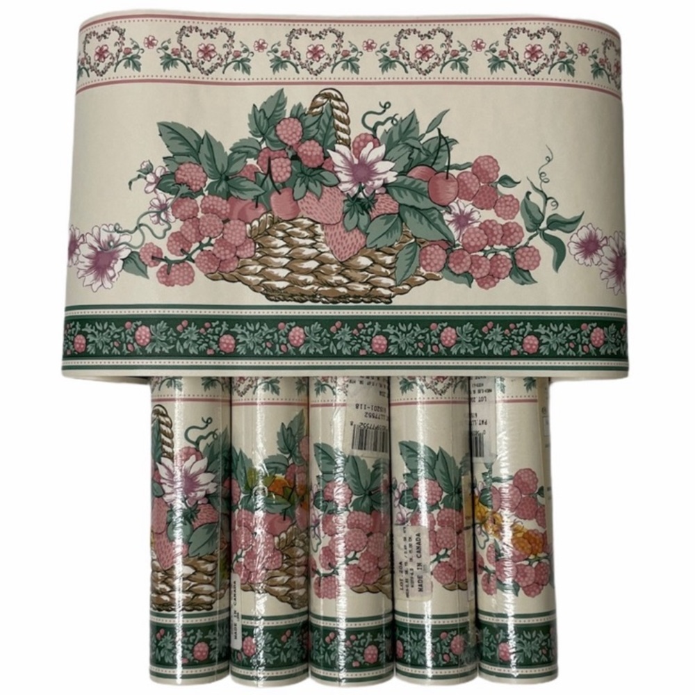 Wall Border Wallpaper Strawberry Floral Flowers Basket Farmhouse Cottage 6 Rolls